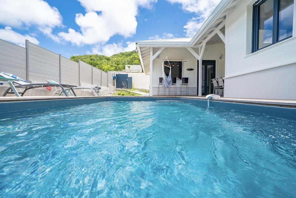 Superbe Villa Avec Piscine Et Proche Mer Au Diamant - 3 Chambres Et Salles De Bain Le Diamant Ngoại thất bức ảnh